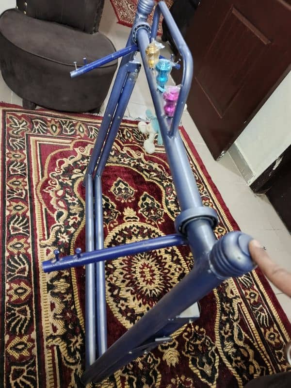 Baby Folding Swing new condition 3
