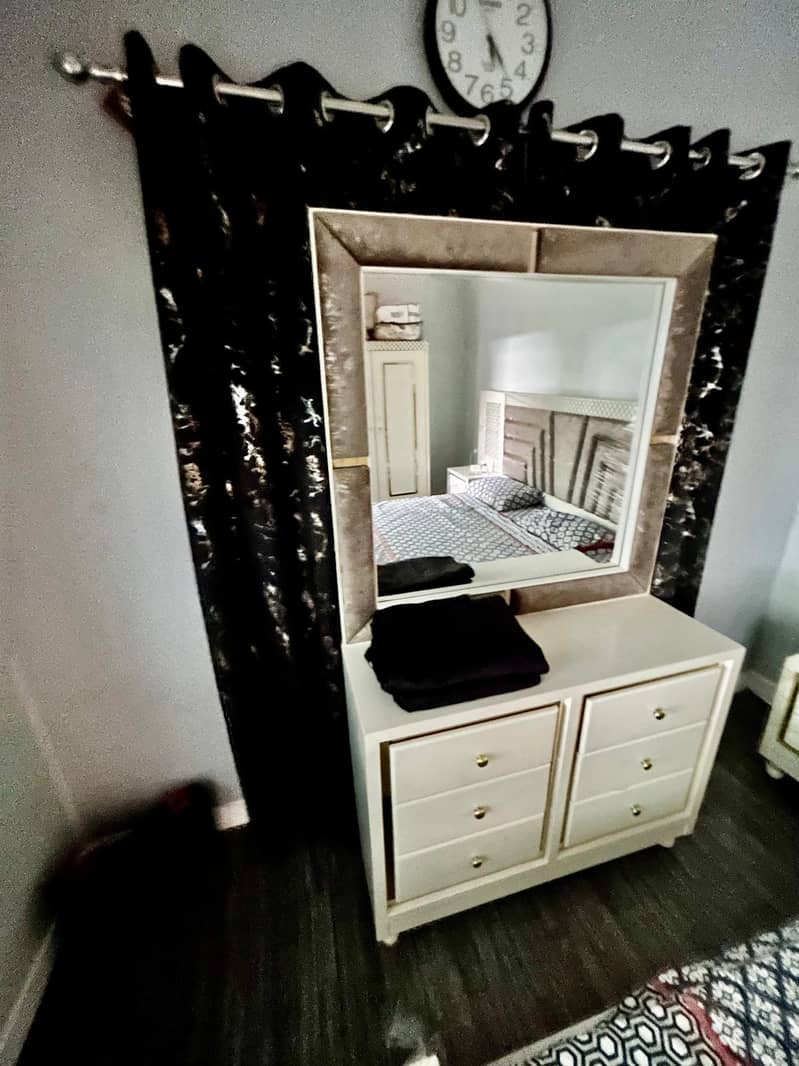 Newly bed set for sale 5
