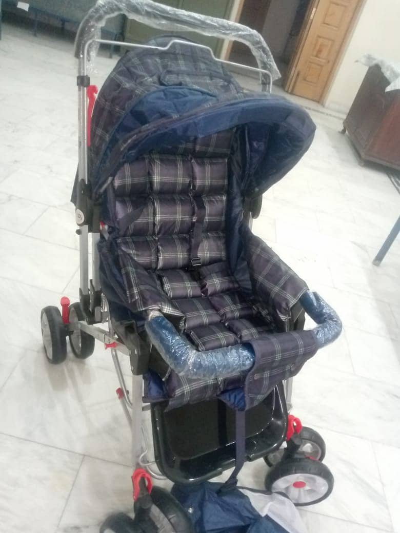 Babay pram available 10/10 condition 3