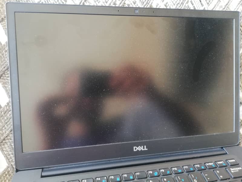 Dell Latitude 7490 i5 8th Gen 20GB RAM 256 SSD – Touch Screen 1