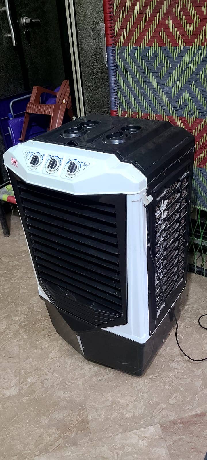 AIR COOLER , WITH ICE BOX OPTIONAL NEW CONDITIONS 2