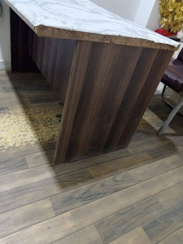 urgent table for sale 1