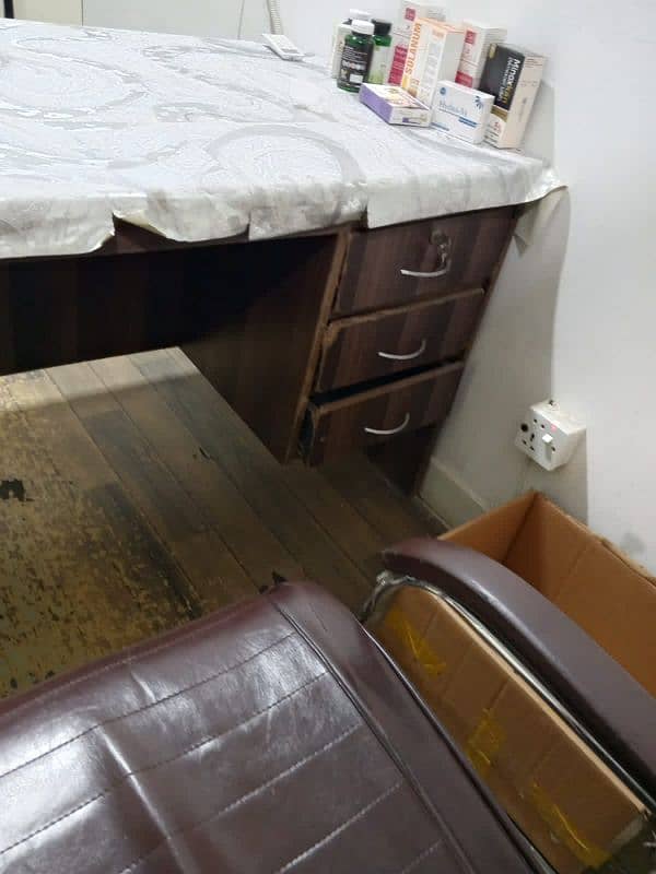 urgent table for sale 2