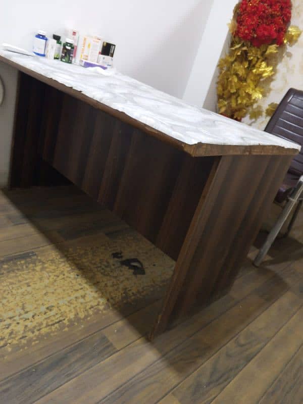 urgent table for sale 3