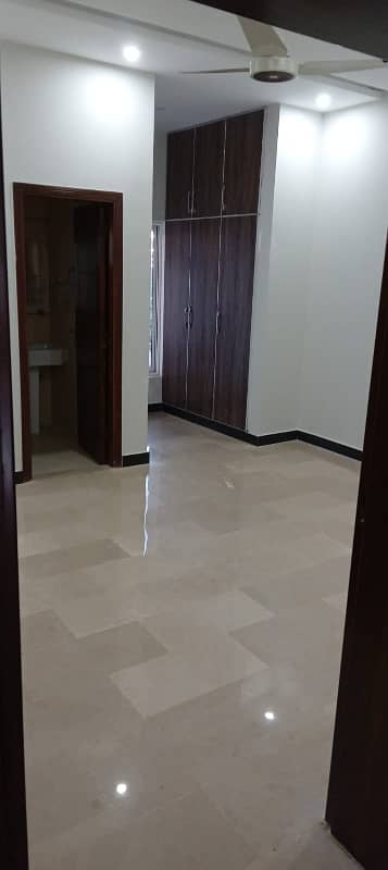 Beautiful Luxury Ground portion For Rent 0