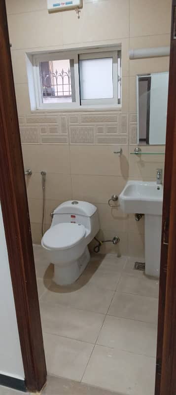 Beautiful Luxury Ground portion For Rent 3