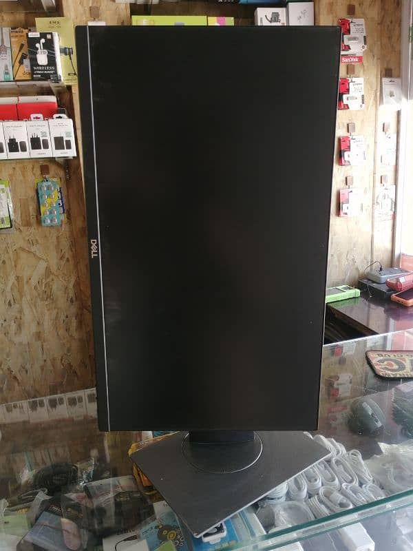 22"LED with i5 3tha Gen 12