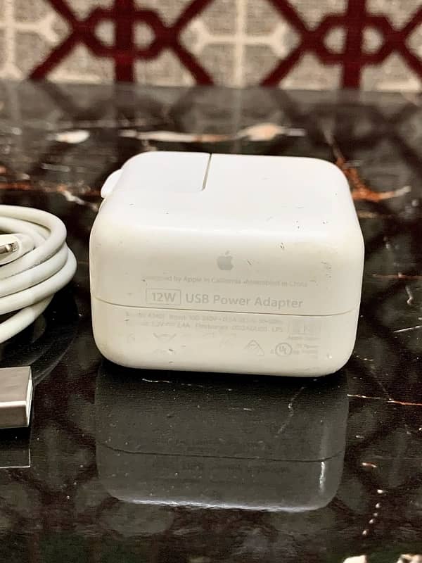 ipad original charger with cable /12Watt/iphone original charger/fast 1