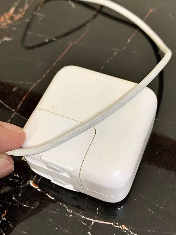 ipad original charger with cable /12Watt/iphone original charger/fast 4