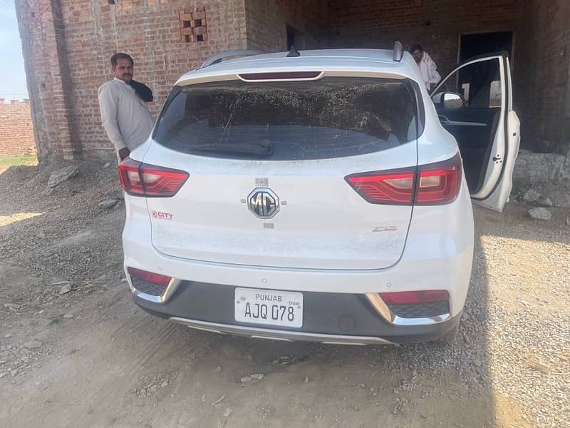 MG ZS 2022 6