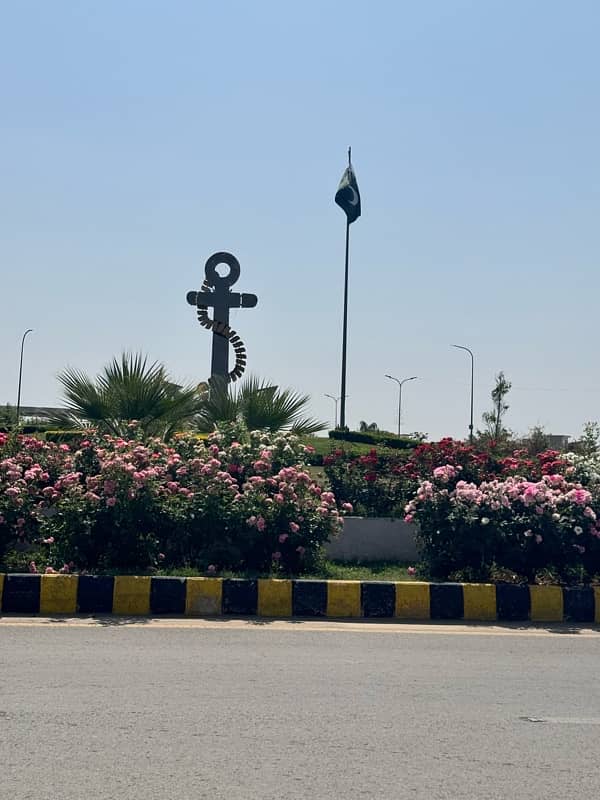 L Block 5 Marla Corner With Extra Land Possession Available 19
