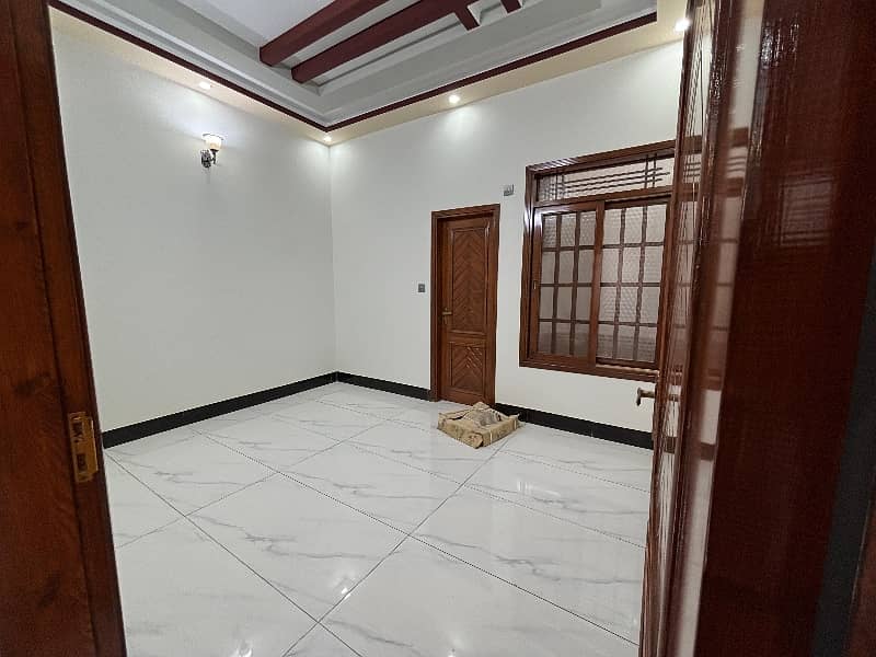 Prime Location 300 Square Yards Upper Portion For rent In Federal B Area - Block 6 0