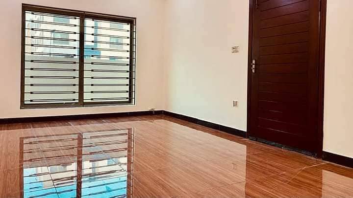 1 Kanal upper portion available for rent 4 bed Dha 2 Islamabad 11