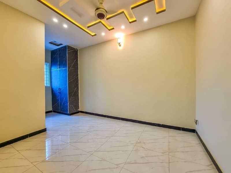 1 Kanal upper portion available for rent 4 bed Dha 2 Islamabad 13
