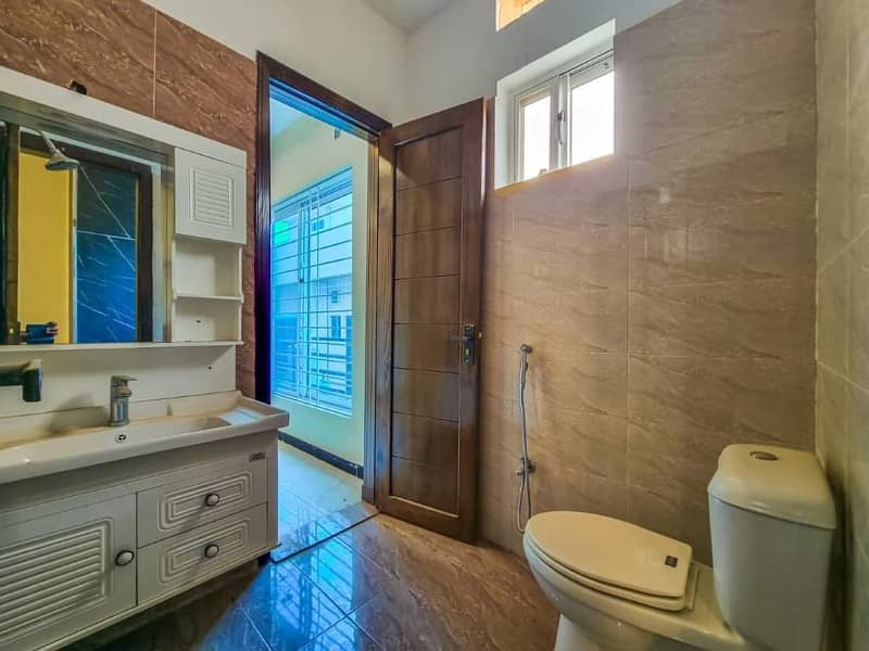 1 Kanal upper portion available for rent 4 bed Dha 2 Islamabad 19