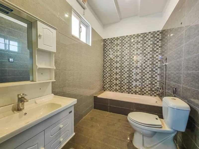 1 Kanal upper portion available for rent 4 bed Dha 2 Islamabad 20