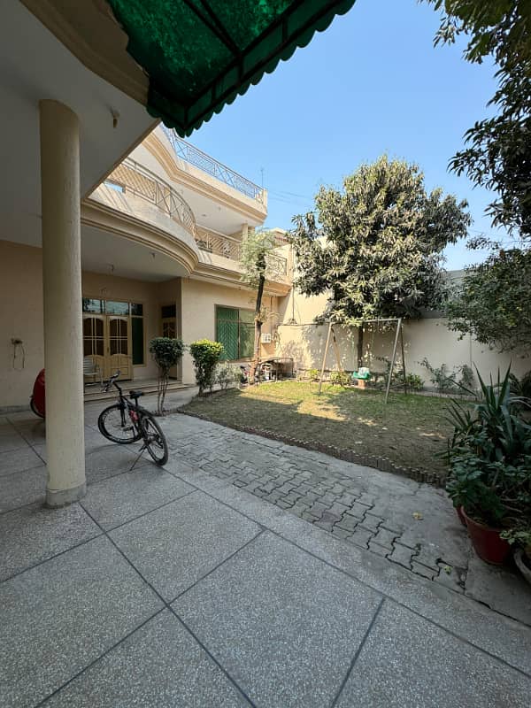 Double Unit House Is Available For Sale 26