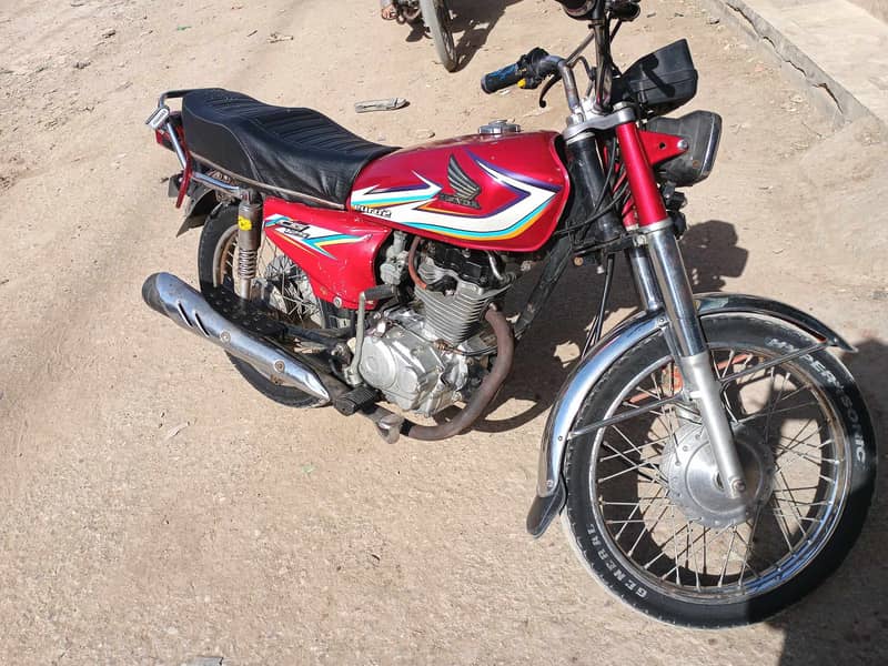 Honda CG 125 2015 karachi number 1