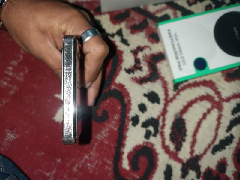 Infinix Note 30 Pro For Sell 4
