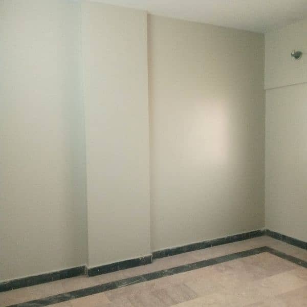Flat for sale jouhar mor Small project 2 bed dd mean road Facing 80 la 12