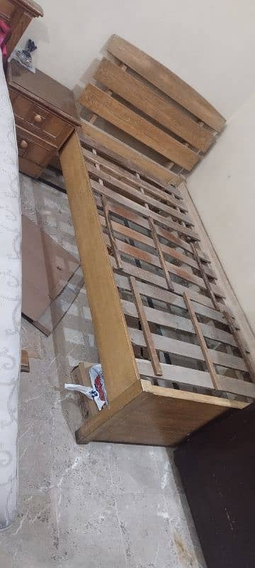 bed with mattress and two side tables 1