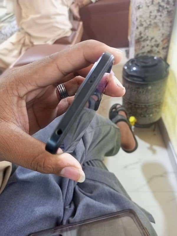 redmi note 12 4 128 ma ha all ok ha non pta ha sudia Arab say Aaya tha 2