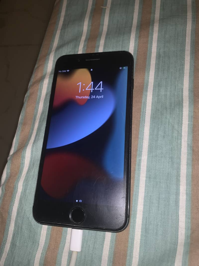 Iphone 7 plus black color 1