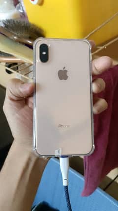 iphone xs 64gb condition 10 by 10 factory ha sim working 1 se 2 month