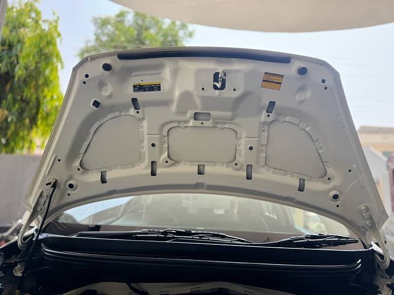 Kia Picanto Automatic A/T White Colour 2022/2023 100% Original 10