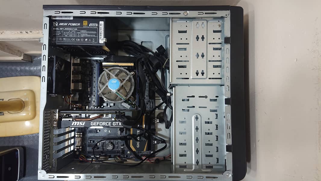 Gaming / Designing PC for Sell | Intel i7 5820a | GTX 1660 Super 0