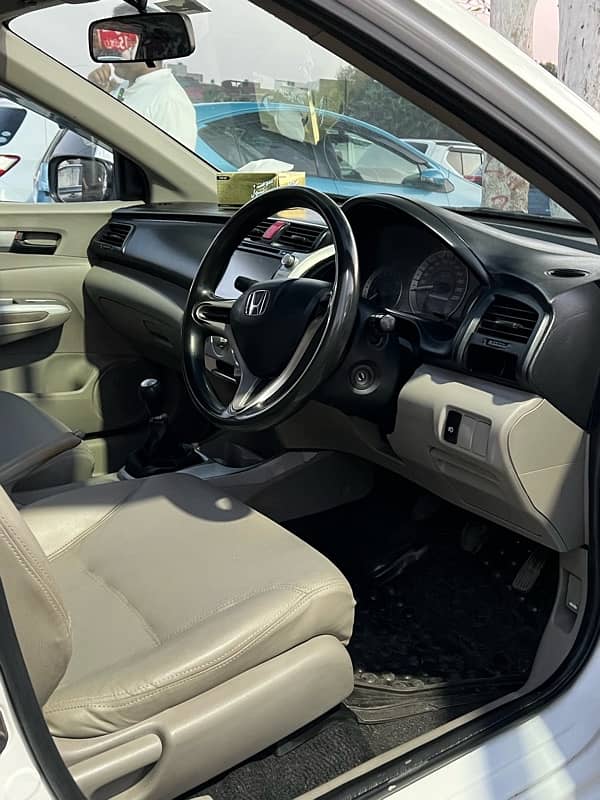 HONDA CITY MENUEL 1.3 ONLY 1 DOR TUCHUP 6
