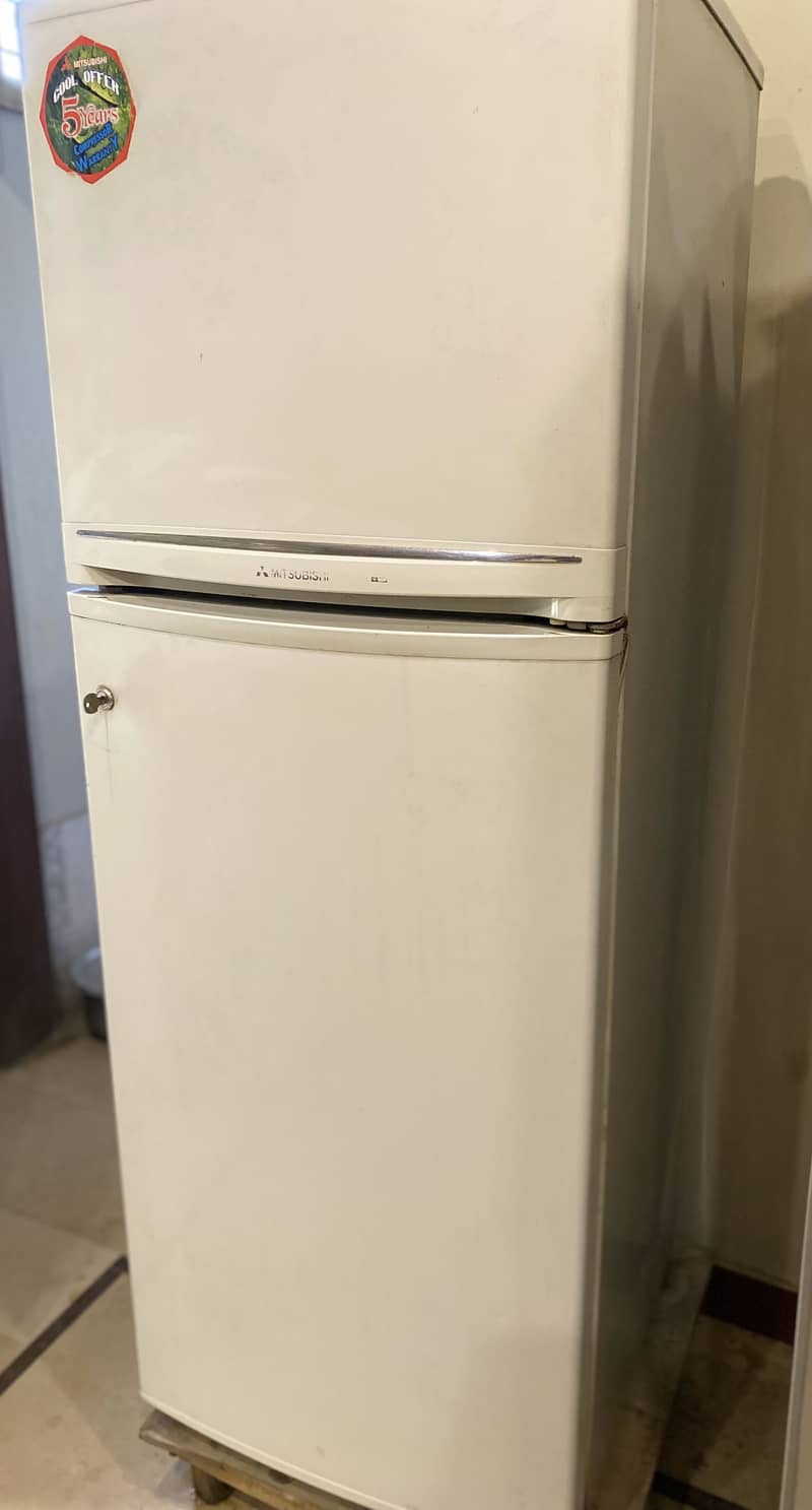 Fridge with freezer 4