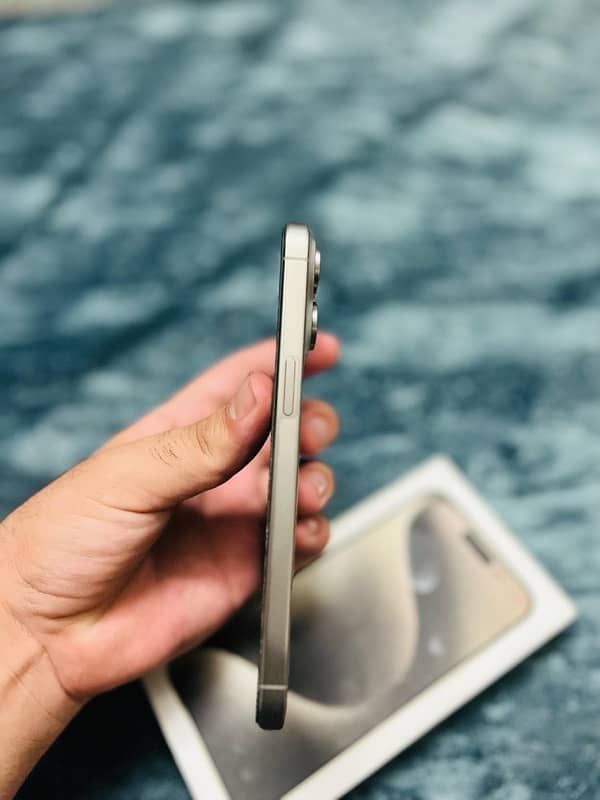 IPhone 15 Pro Max Non PTA 256GB 4