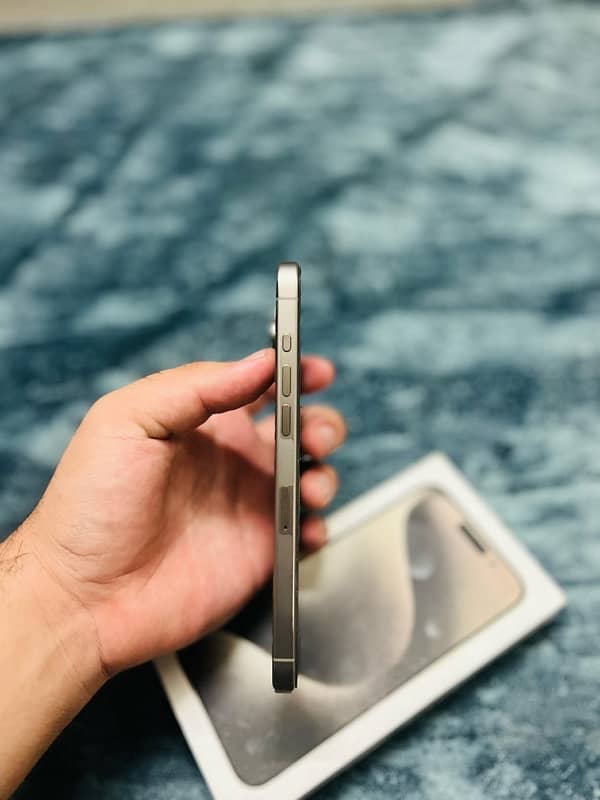 IPhone 15 Pro Max Non PTA 256GB 8