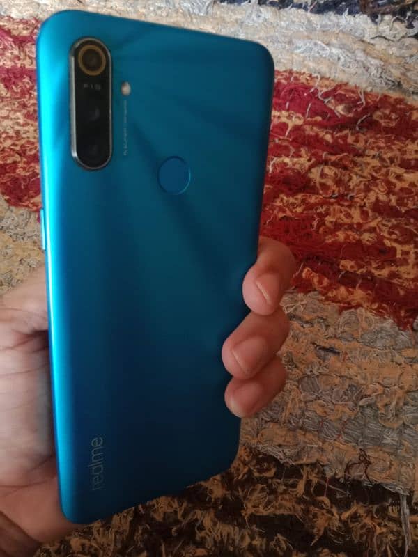 realme c3 long battery timing one handed home used . . 4