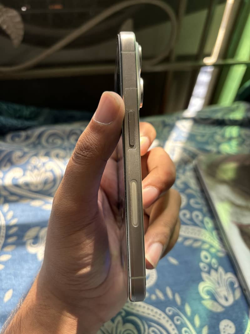iPhone 15 Pro with Box 4
