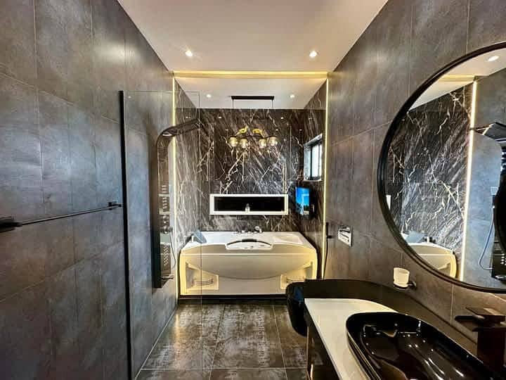 5 Marla Lucrative Price Brand New Bungalow For Sale Near to Park & Market in DHA 27