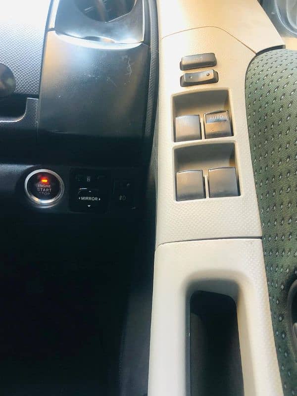 Toyota Vitz push start 1.5 engine 6