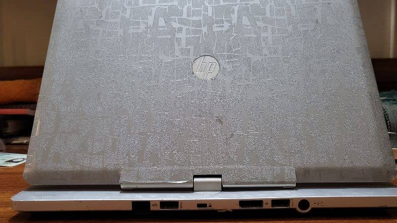 Core i7 5th Touch 8/256gb ssd nvme HP Elitebook Revolve 810 G3 5