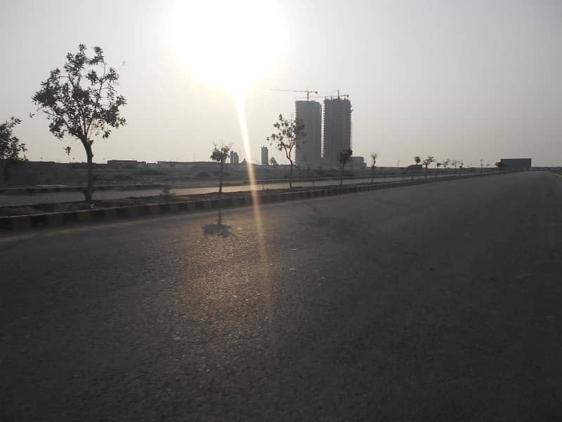120 Yards Residential Plot For Sale. 1