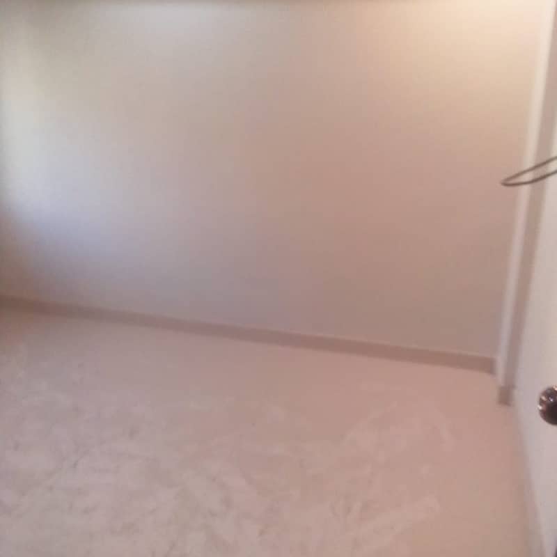 Flat for Sale Gulshan-e-Iqbal Block 13-B | 2nd Floor | 3 Bed DD | 1550 Sq. Ft 4