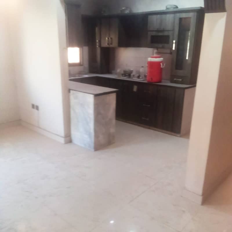 Flat for Sale Gulshan-e-Iqbal Block 13-B | 2nd Floor | 3 Bed DD | 1550 Sq. Ft 5