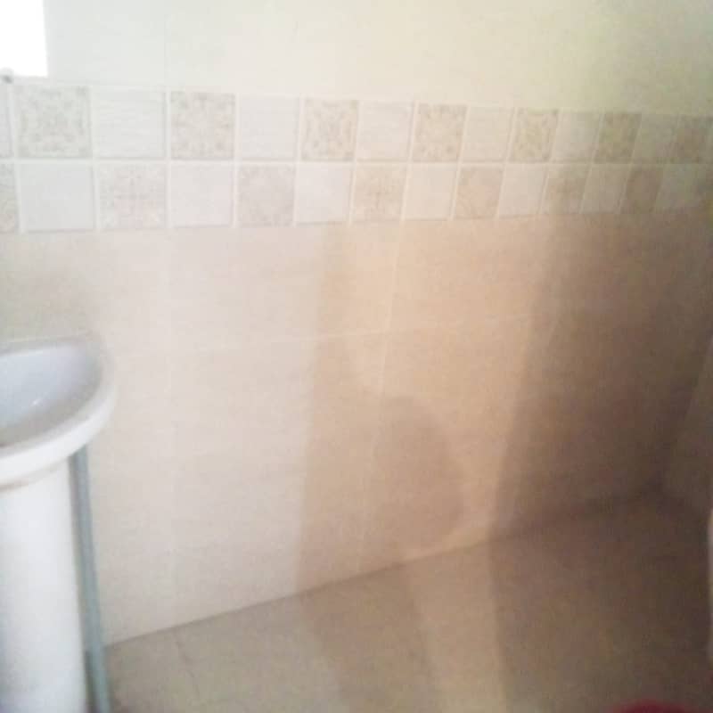 Flat for Sale Gulshan-e-Iqbal Block 13-B | 2nd Floor | 3 Bed DD | 1550 Sq. Ft 11