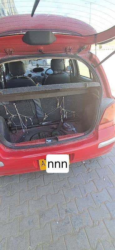 Toyota Vitz 2002 6