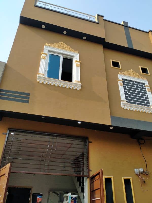 beautiful 2.5 Marla double story house for sale 0