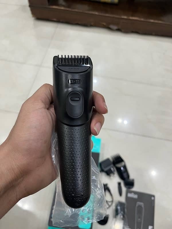 Braun beard trimmer brand new 4