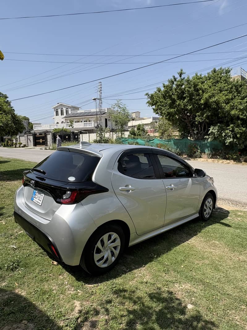 Toyota Yaris Hatchback 1.0 Self Import 3