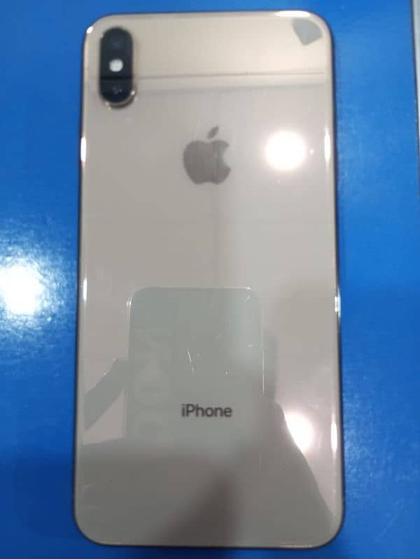 I phone xs Max used non pta 3