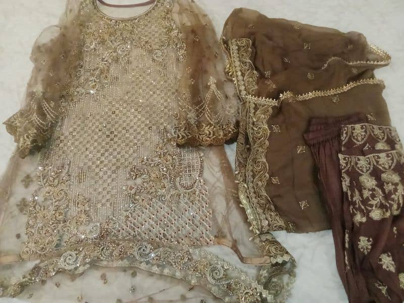 size large fabric saffon with net 3d word 1