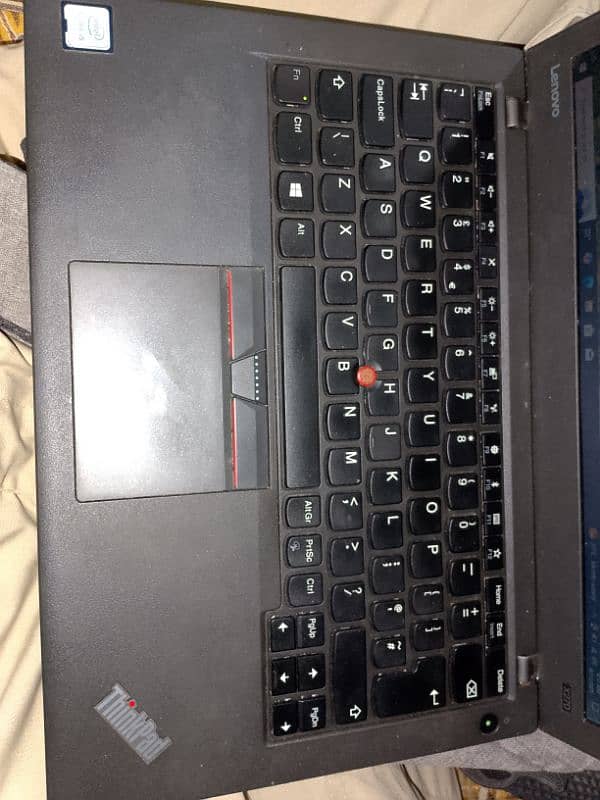 Lenovo Core i5 7th 3